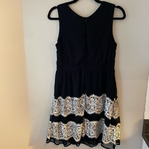 EUC, Ya Losangeles Dress, Size L - Picture 2 of 5